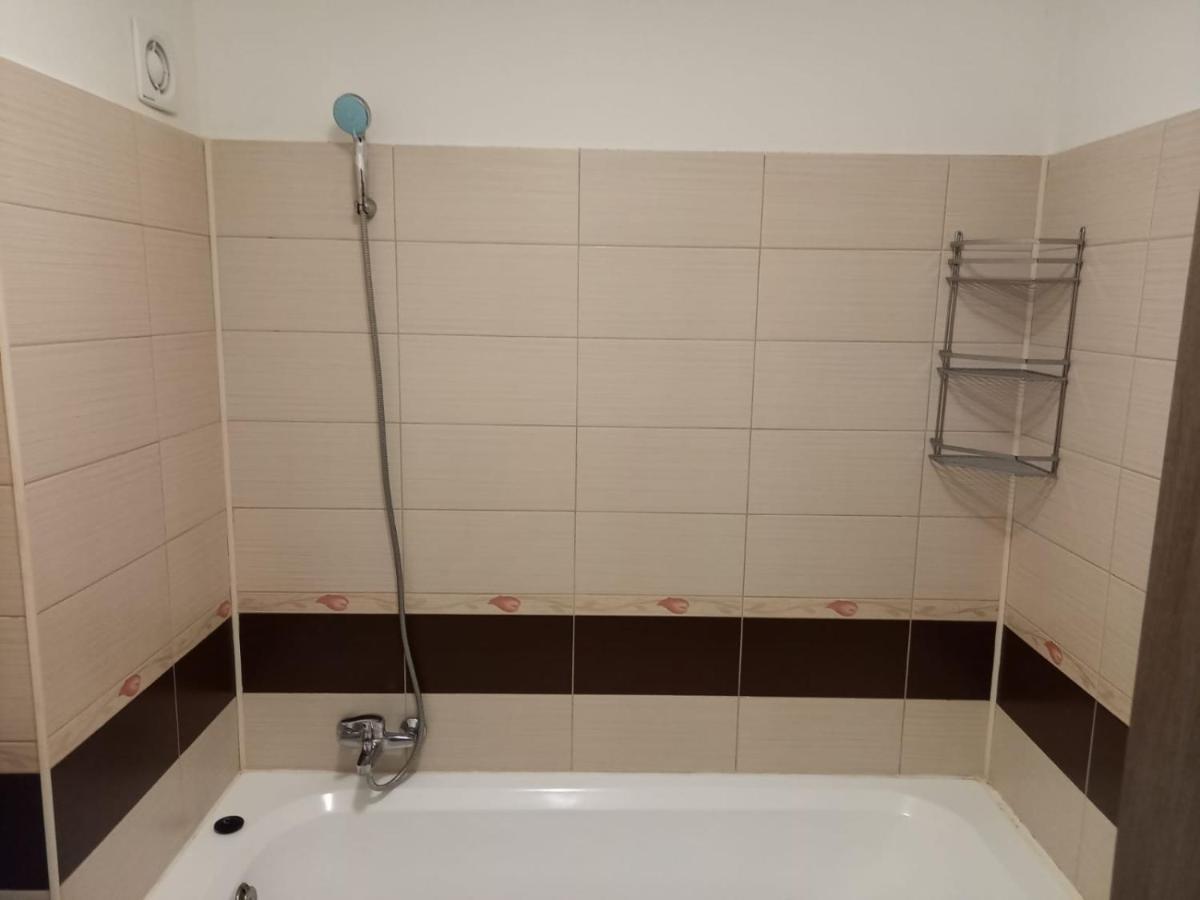 Apartament 2 Camere Chiajna Ngoại thất bức ảnh
