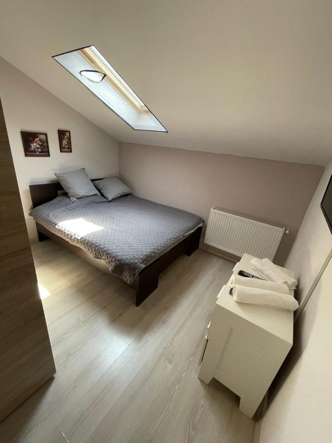 Apartament 2 Camere Chiajna Ngoại thất bức ảnh